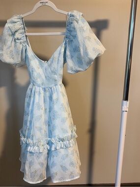 MARBLE Light Blue Floral Midi Dress with Puff Sleeves